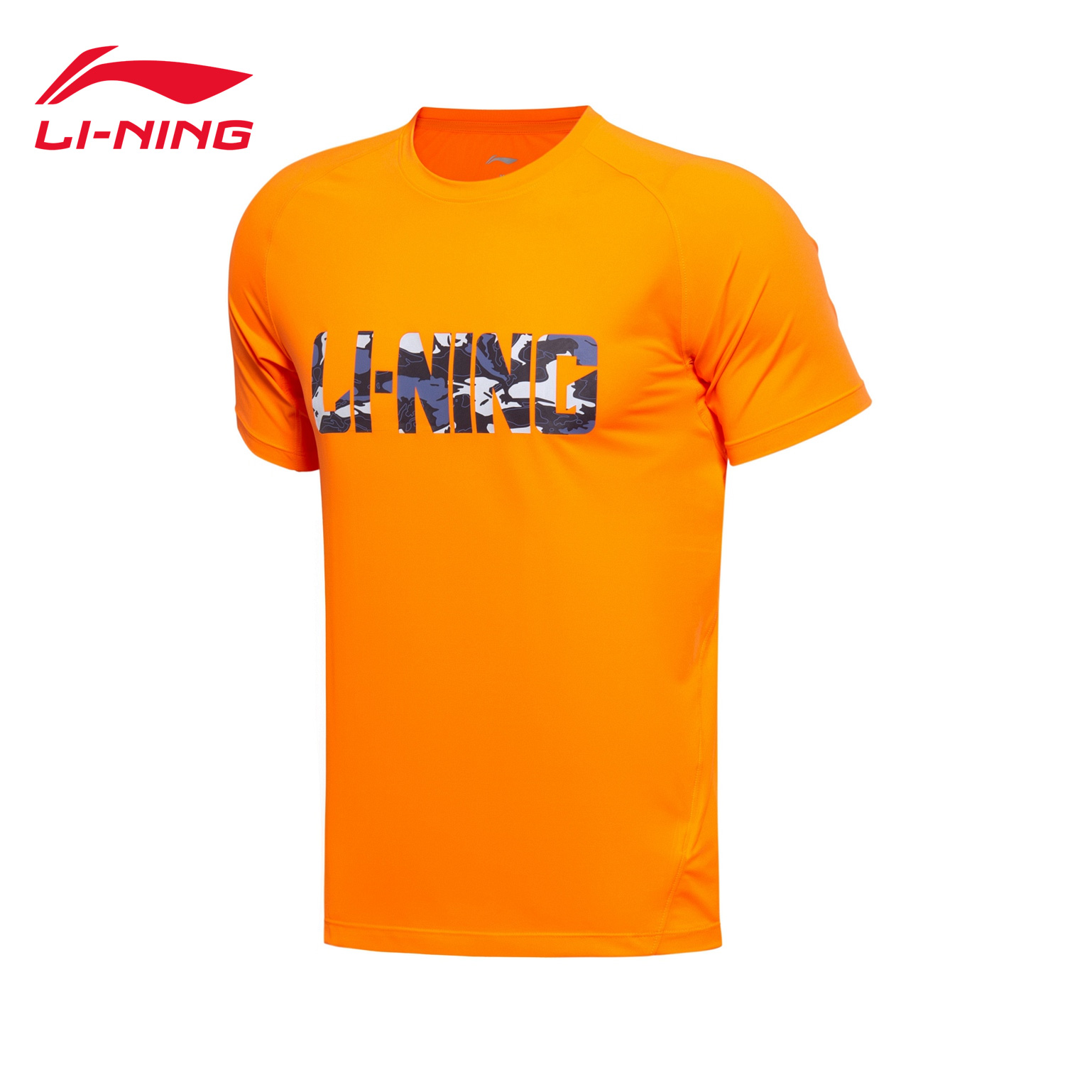 泽连斯基自2022年以来首次穿西装与英国国王查尔斯三世会晤